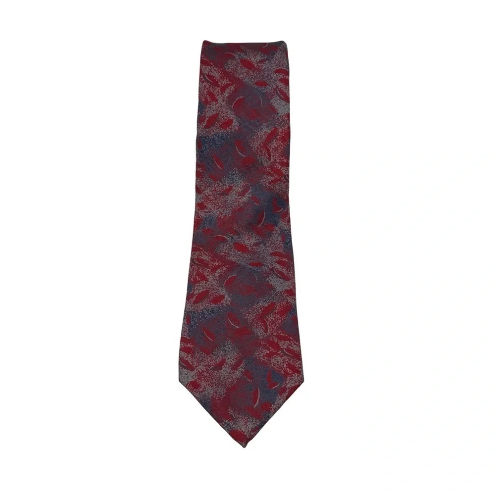 Fendi silk tie vintage 3”